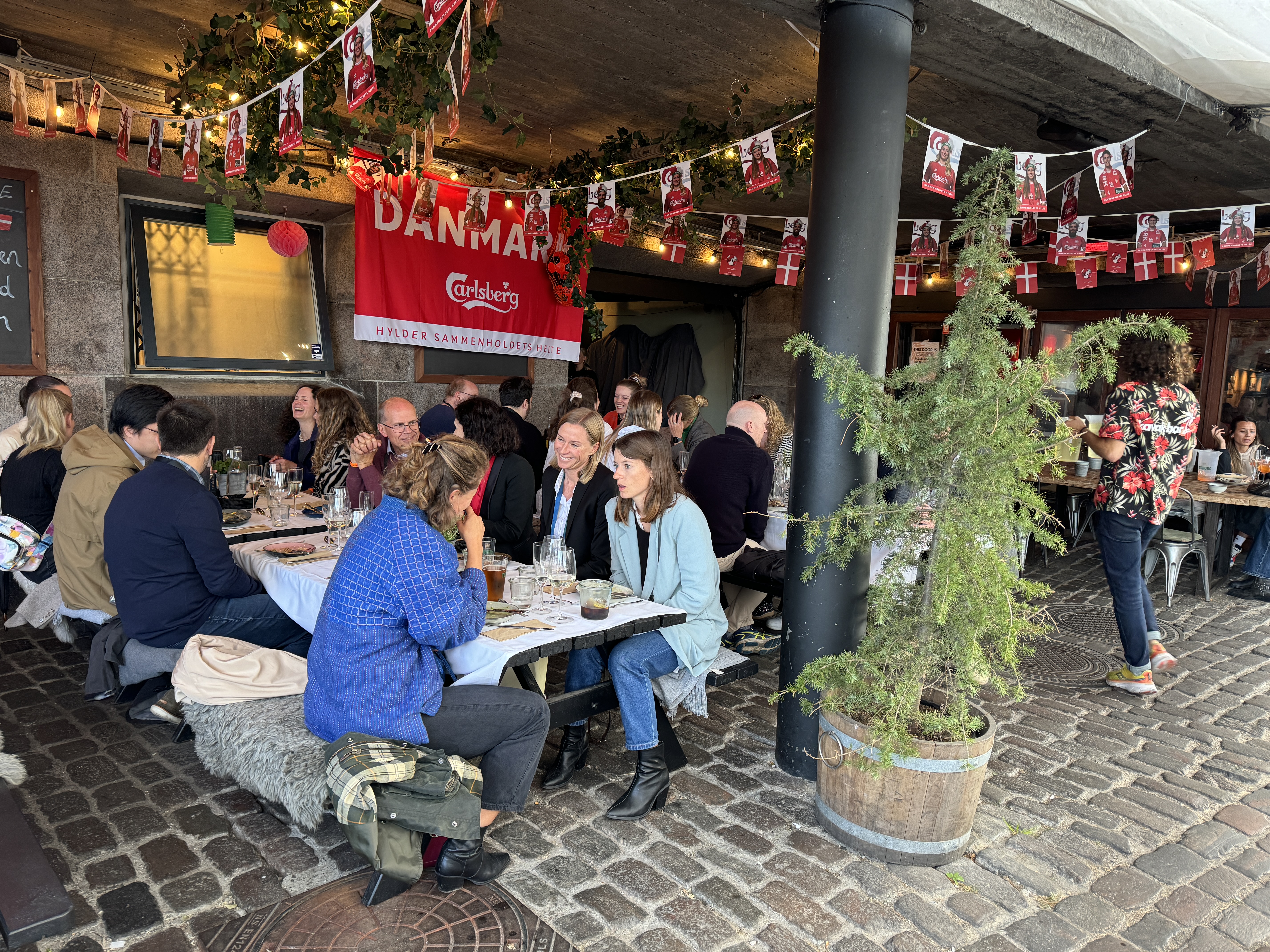 Conference dinner at Kayakbar (Picture: Henrik Støvring)